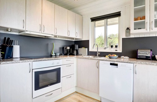 Sandkaas House | "Voitto" - 150m from the sea by Interhome