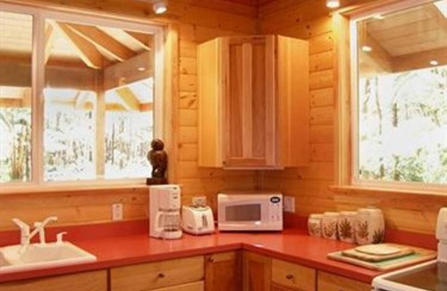 Volcano Bed & Breakfast | Volcano Mist Cottage