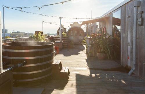 Weesperzijde Hotel | Volkshotel