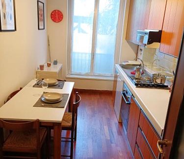 Brugherio Apartment | Volturno Sweety House - 15 min di auto da Monza e 15 min da Metro M2
