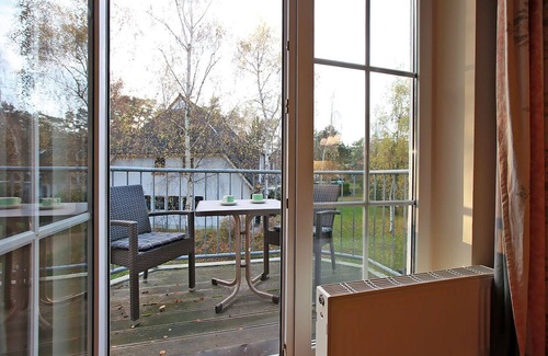 Neuhaus Apartment | Vom Kiefernwald zum Strand