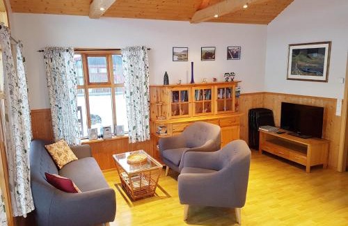 Olafsvellir House | Vorsabær 2 Holiday Home