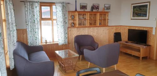 Olafsvellir House | Vorsabær 2 Holiday Home