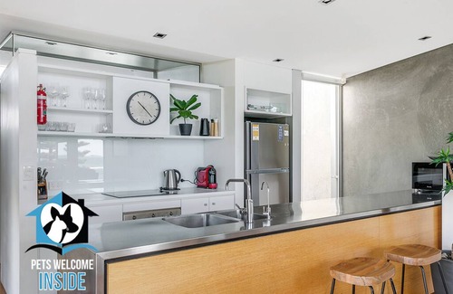 Encounter Bay House | Voted TOP 10 holiday home in Stayz 2021 Holiday Home Awards