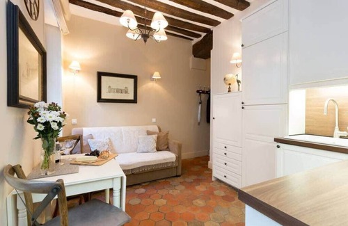 Saint-Victor Apartment | Voyage En Isle Summar