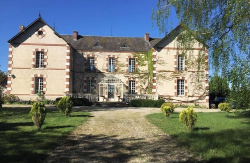 Chatillon-Sur-Loire House | Vrbo Property
