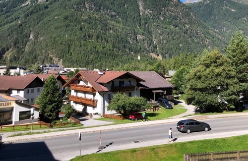 Unterlaengenfeld Apartment | Vrbo Property