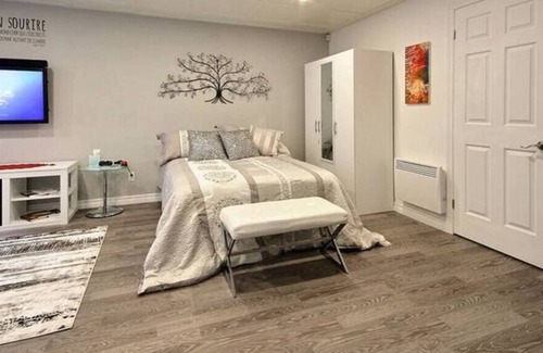 La Haute-Saint-Charles Apartment | Vrbo Property