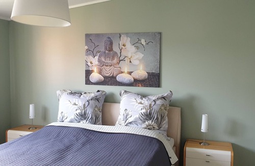 Kupferdreh Apartment | Vrbo Property