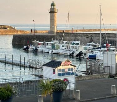 Saint-Gilles-Croix-de-Vie Apartment | Vue panoramique PORT et OCEAN