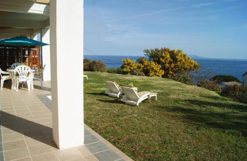 Santa-Severa Apartment | Vue sur mer - Appartement Les Pins