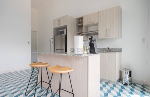 Santa Ana Apartment | w* | Exclusive Loft in Santa Ana