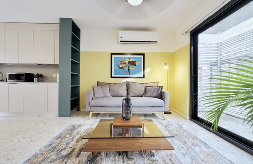 Santa Ana Apartment | w Homey 1BR in Casco Antiguo