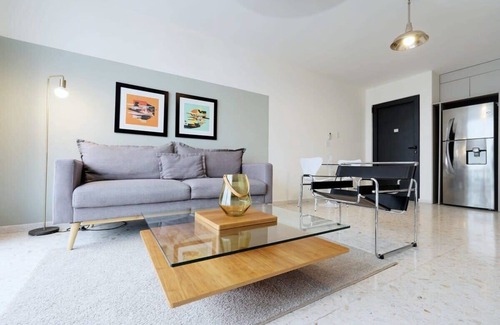 Panama City Apartment | w* | Luxury 1BR w/Balcony in Casco Viejo