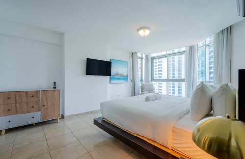 Costa del Este Apartment | w* | Phenomenal 2BR with Balcony in Costa del Este