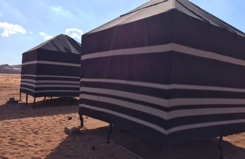 Wadi Rum RV Rental | Wadi Rum Info (Wadi Rum Valley Moon)