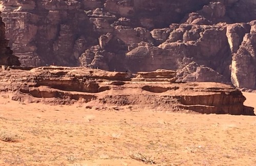 Wadi Rum RV Rental | Wadi Rum Info (Wadi Rum Valley Moon)
