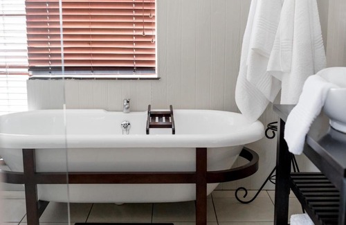 Summerstrand House | Wagtails Guest House