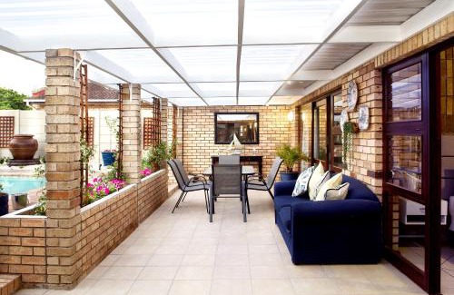 Summerstrand House | Wagtails Guest House