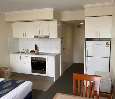 Wahroonga Hotel | Wahroonga Furnished Apartments
