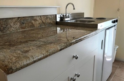 Diamond Head - Kapahulu - St. Louis Condo | Waikiki NEW 2 Bedroom Condo in Best Location Next To International Marketplace!