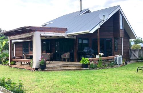 Matarangi Bed & Breakfast | Waimaire Matarangi