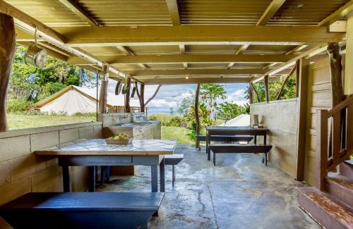 Kukuihaele House | Waipi'o Lodge