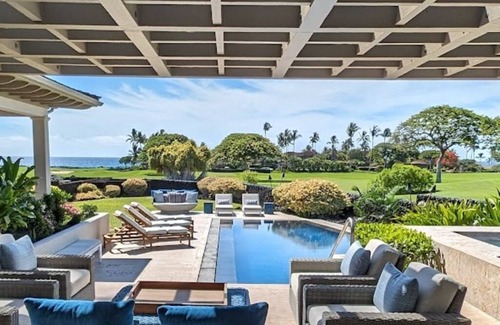 Kaupulehu House | Waiulu Ocean & Golf View Estate Hualalai