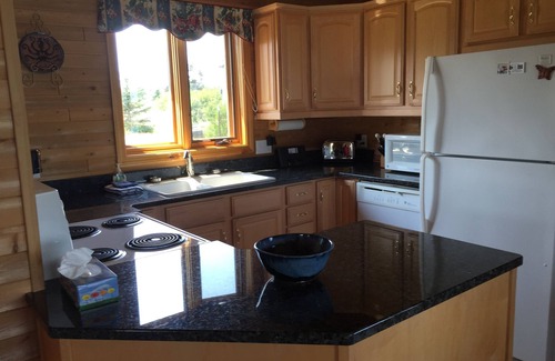 West Quaco House | Wake Up to the World’s Highest Tides – A Private Fundy Beachfront Retreat