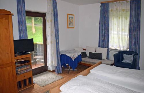 Waldkirch House | Waldgasthof Altersbach