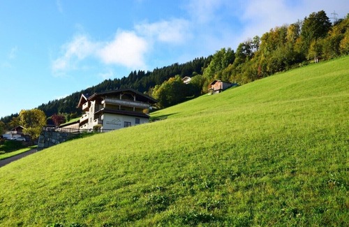 Emberg Cabin | Waldhütte - SKI in/SKI out - by "wachterhof"