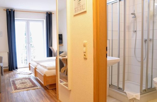 Karlshof/Israelsdorf/Gothmund House | Waldhotel Twiehaus
