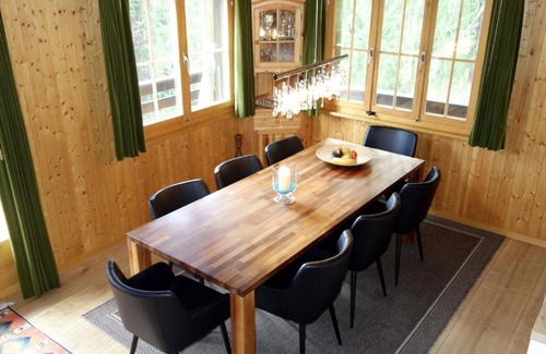 Bellwald Ski Chalet | Waldhuesli