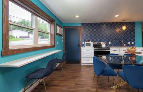 Prescott Condo | Walk Downtown | Rooftop Views | Private Deck & Game Room Fun