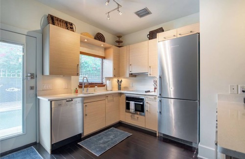 Winter Park Apartment | Walk The Downtown Village of Winter Park!