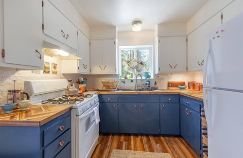 Kings Beach House | Walk to Beach! Fireplace, Pets OK! Camp STAR-Lite!