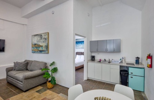 Puerta de Tierra Apartment | Walk to Beach, Historic Sites & Vibrant Nightlife