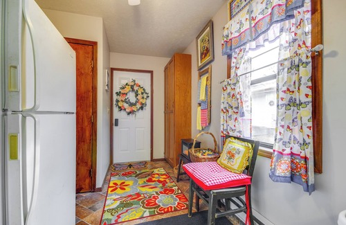 Lebanon Apartment | Walk to Civic Center & Dining: Lebanon Studio!