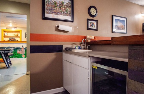 Clemson House | Walk to Downtown Clemson, Clemson University and Clemson Memorial Stadium