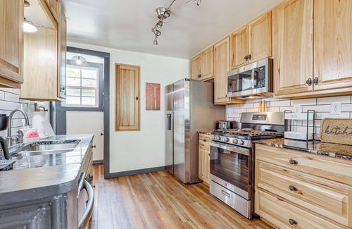 Canon City House | Walk to Dtwn: Home w/Vintage Charm in Cañon City!