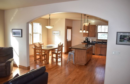 Durango House | Walk to Durango's downtown along the River Walk or hike Animas Mountain