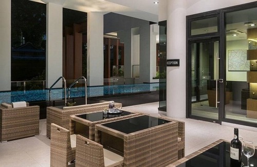 Thomson Road Apartment | Walk to Mt.elizabeth, Splendid Studio
