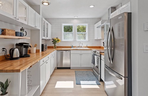 Easton's Point House | Walk to Newport, 1st & 2nd Beaches, & Cliff Walk from this Newly Redone Home