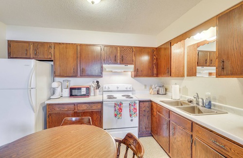 Pierre Apartment | Walk to River: Downtown Pierre Apartment