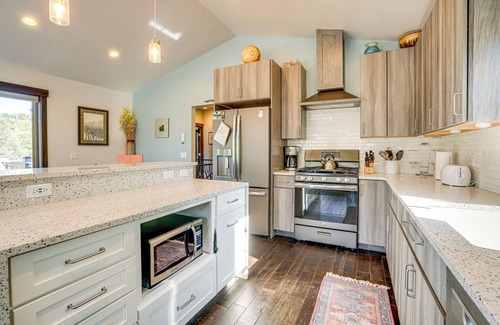 Keystone House | Walk to Slopes: Home w/Hot Tub in Keystone
