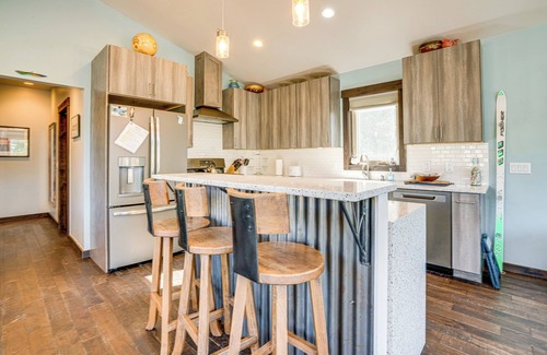 Keystone House | Walk to Slopes: Home w/Hot Tub in Keystone