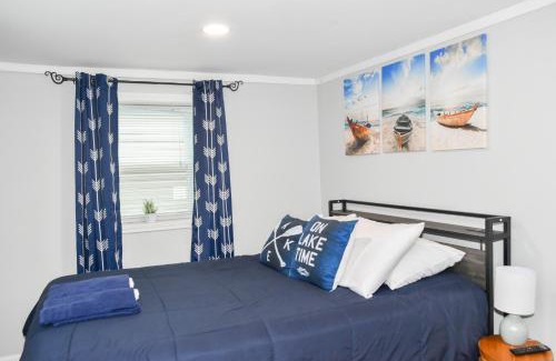 Watkins Glen House | Walk to State Park! Eateries & Pubs!