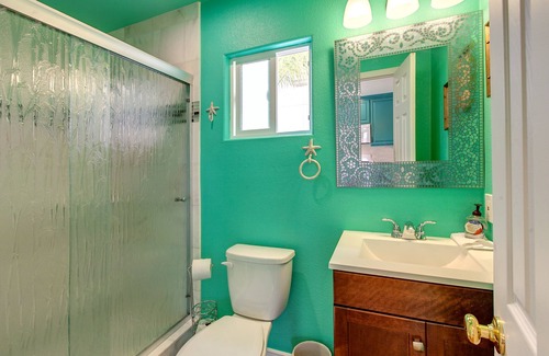 Carlsbad Village Cottage | Walk to the Beach! Amenities galore! Great location DT Carlsbad!
