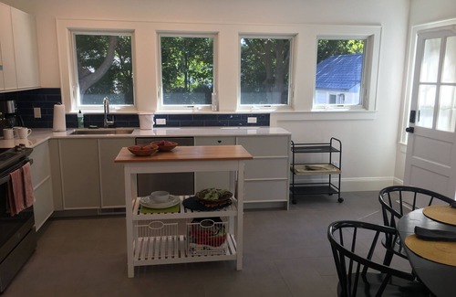 Pipes Cove House | WALK TO TOWN, BEACH, JITNEY, & FISHING-No Car Necessary!