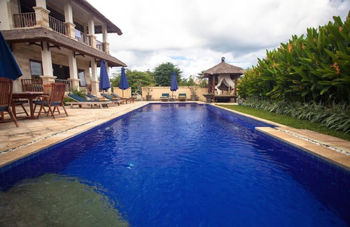 Uluwatu Villa | Walk to Uluwatu -Private Villa with Pool - up to 5 bedrooms